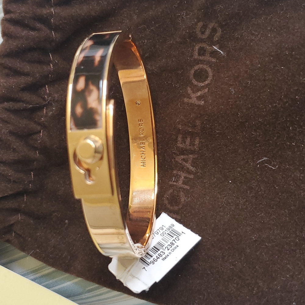 Michael Kors Heritage rose gold and tortoise bangle